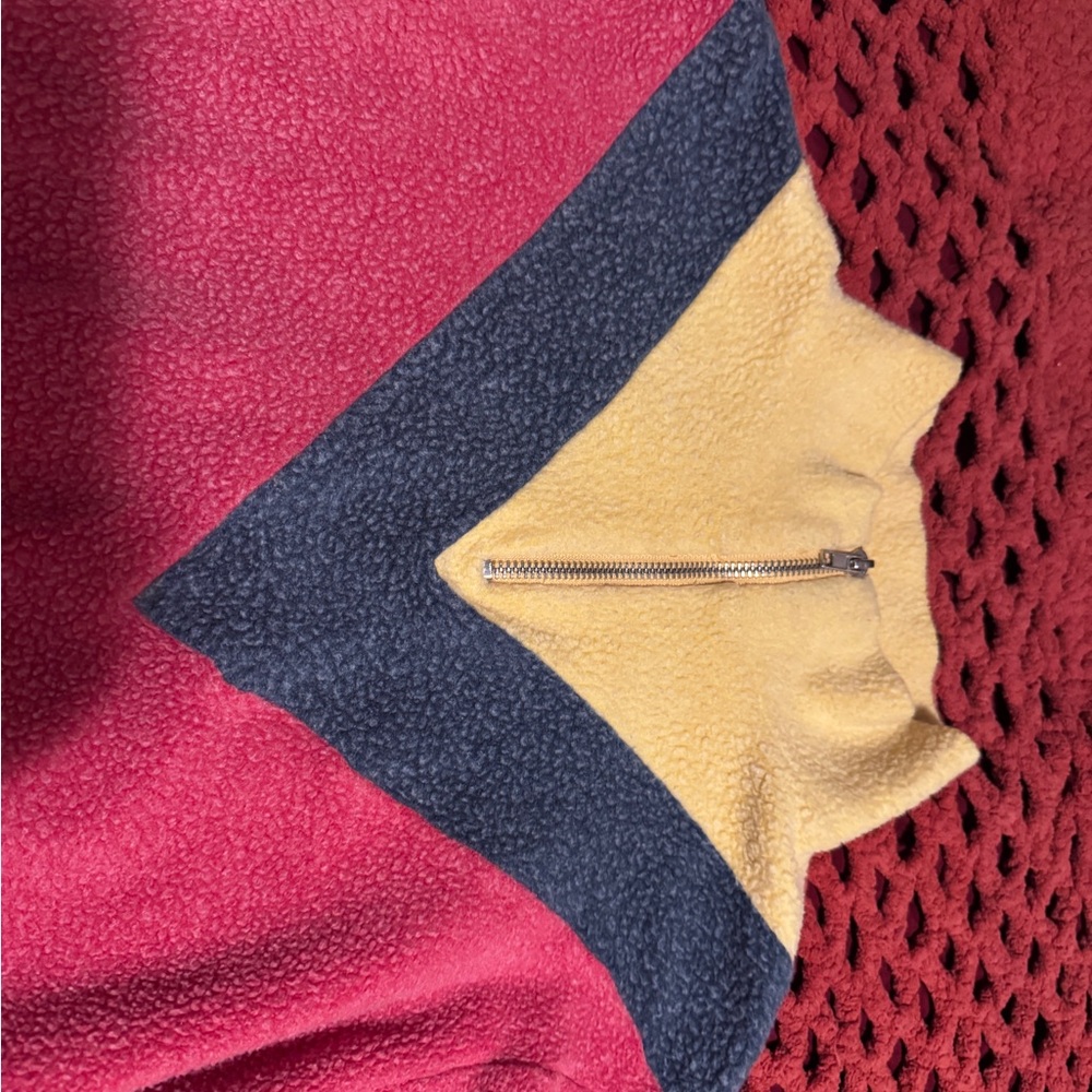 Colorblock Fleece Quarter-zip